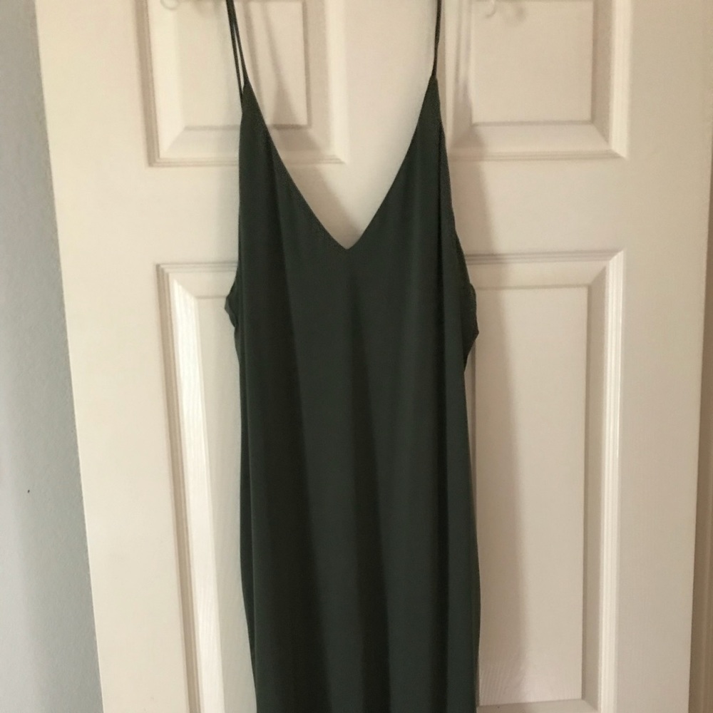 NWT FASHION NOVA sexy olive dress